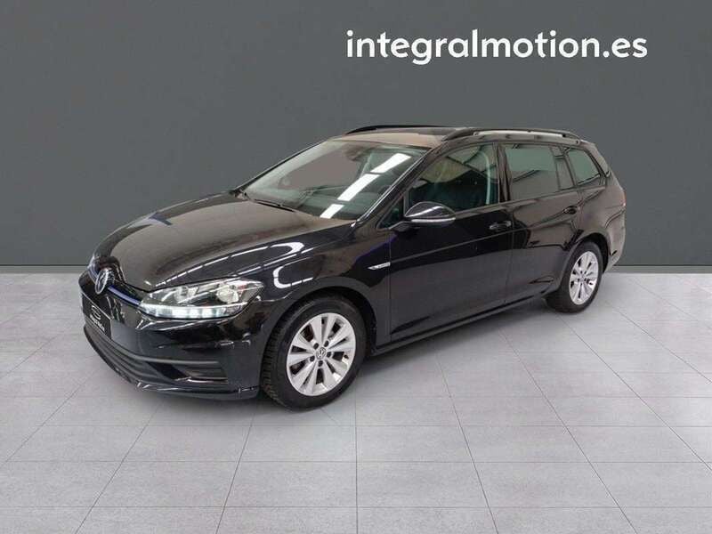Negro Usado 2019 VW Golf VII Trendline Familiar | 16.900 € (Precio justo) - Imagen 1/3