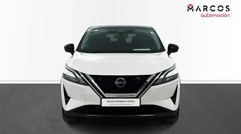 Usado Nissan Qashqai N-Connecta 140 CV (102 kW) 2024 Lunar white midnight black SUV