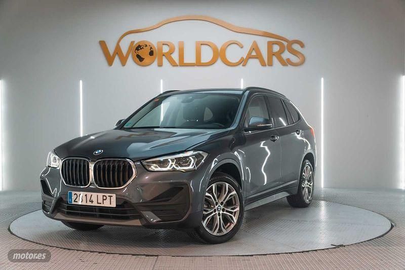 Gris Usado 2021 BMW X1 Advantage SUV | 22.975 € (Precio justo) - Imagen 1/4