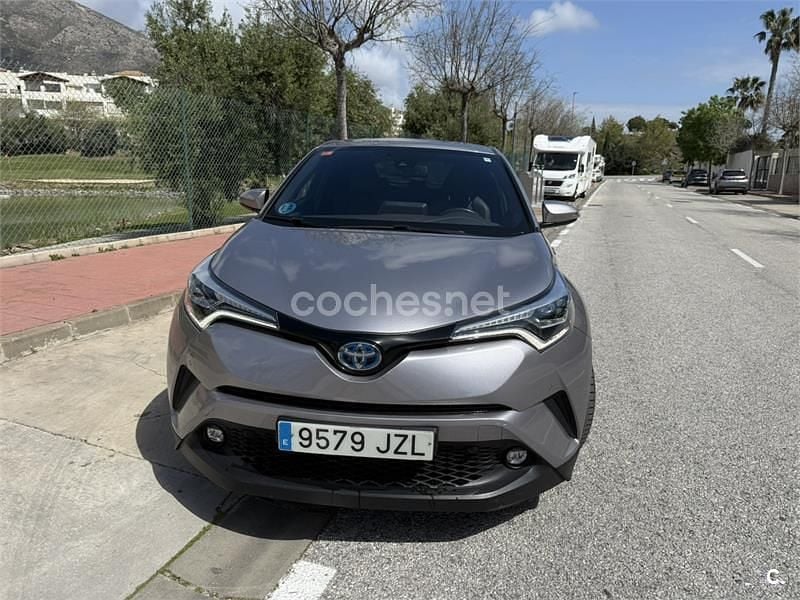 Usado Toyota C-HR Plus 122 CV (89 kW) 2017 Gris / plata SUV