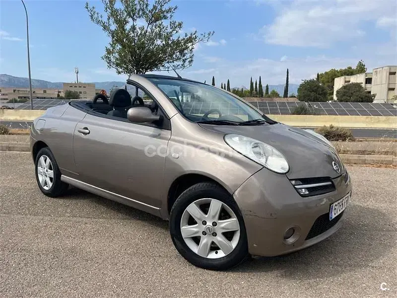 Usado Nissan Micra C+C Tekna 88 CV (64 kW) 2007 Gris / plata Descapotable