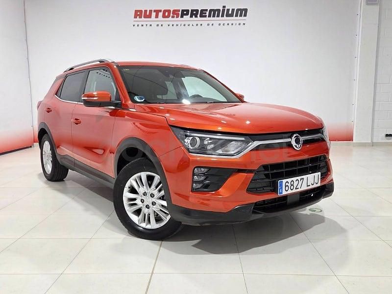 Usado Ssangyong (KGM) Korando 163 CV (119 kW) 2020 Naranja SUV