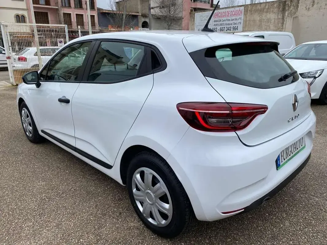 Usado Renault Clio Business 72 CV (52 kW) 2020 Blanco Utilitario