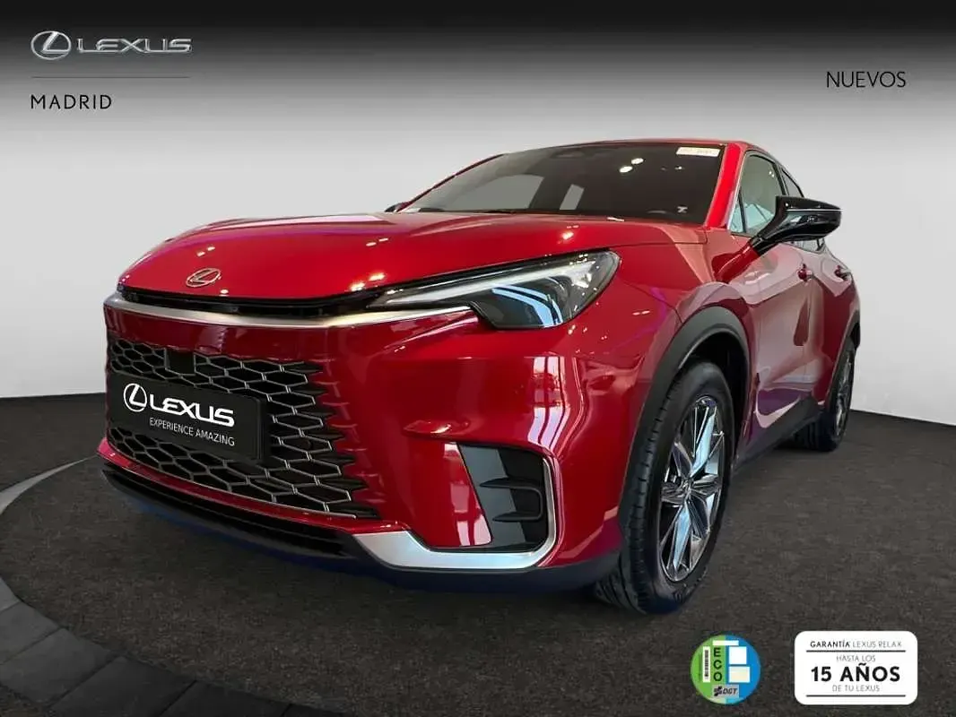 Nuevo Lexus LBX 136 CV (100 kW) 2026 Rojo SUV