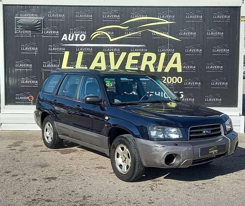 Azul Usado 2004 Subaru Forester SUV | 4950 € - Imagen 1/4
