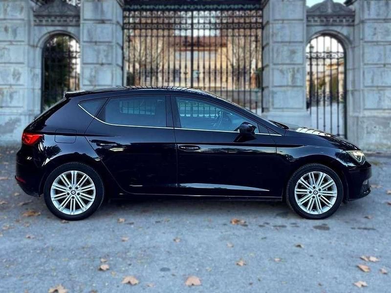 Usado Seat Leon ST FR 150 CV (110 kW) 2017 Negro Familiar