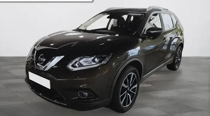 Usado Nissan X-Trail N-Connecta 130 CV (95 kW) 2016 Verde titanium (metalizado) SUV