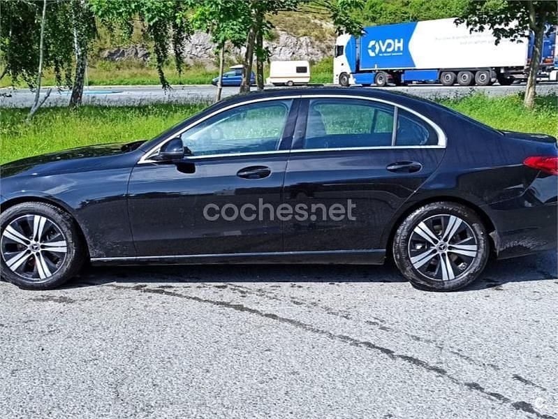 Usado Mercedes C200 184 CV (135 kW) 2021 Negro Berlina