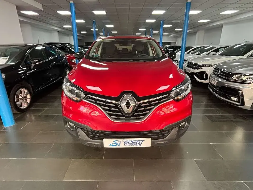 Usado Renault Kadjar LIMITED 110 CV (80 kW) 2018 Rojo SUV
