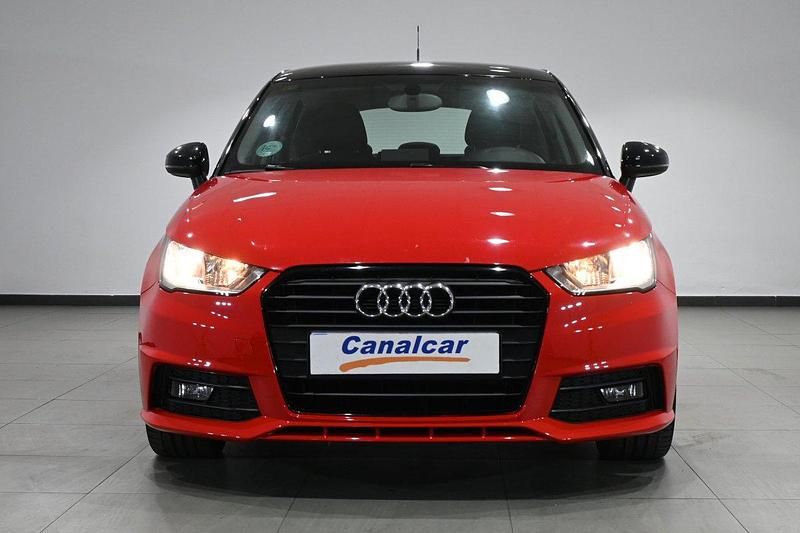 Usado Audi A1 Sportback Design 90 CV (66 kW) 2018 Rojo Utilitario