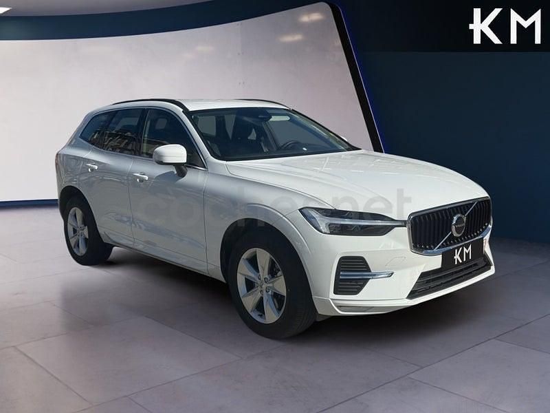Usado Volvo XC60 Momentum 197 CV (144 kW) 2021 Blanco SUV