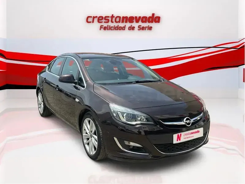 Usado Opel Astra Excellence 136 CV (100 kW) 2015 Marrón Berlina