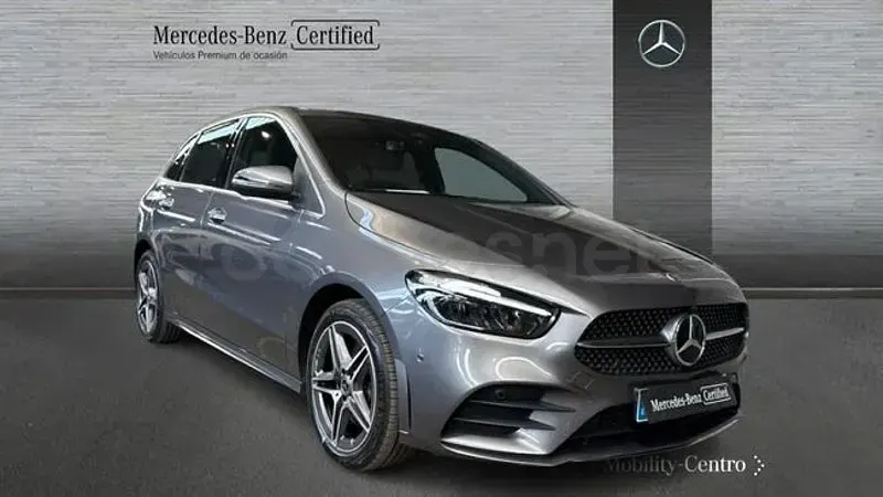 Usado Mercedes B250e 218 CV (160 kW) 2025 Gris Monovolumen