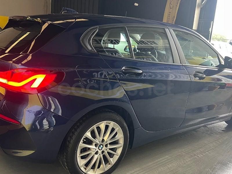 Usado BMW 116 116 CV (85 kW) 2020 Azul Utilitario