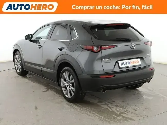 Usado Mazda CX-30 122 CV (89 kW) 2022 Gris / plata SUV