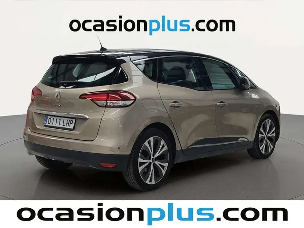 Usado Renault Scénic Zen 120 CV (88 kW) 2020 Beige Monovolumen