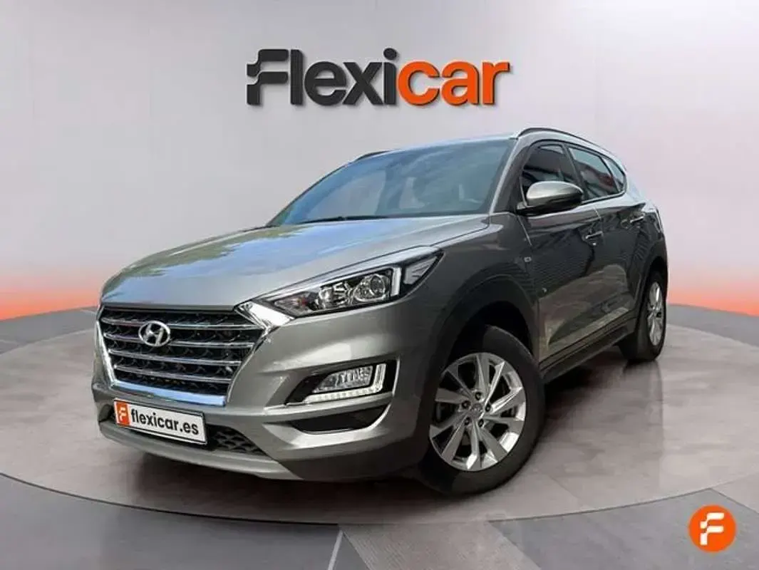 Usado Hyundai Tucson 116 CV (85 kW) 2020 Gris SUV
