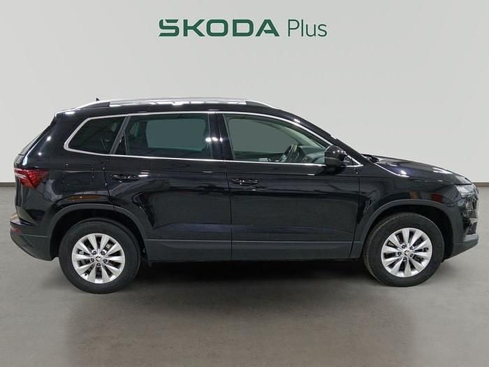Usado Skoda Karoq Selection 150 CV (110 kW) 2024 Negro SUV
