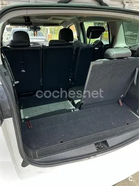 Usado Opel Zafira Excellence 140 CV (102 kW) 2018 Blanco Monovolumen