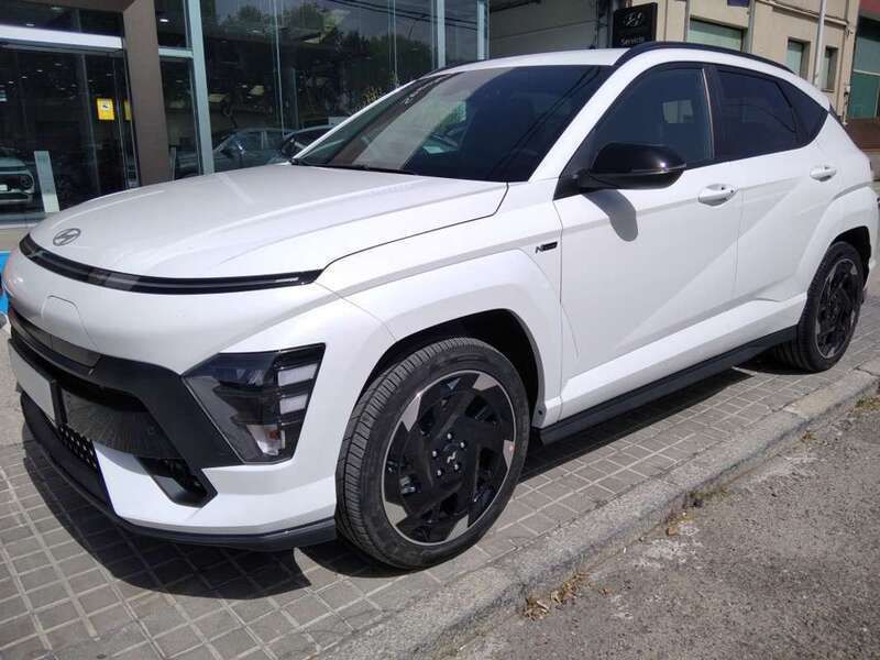 Blanco Nuevo 2024 Hyundai Kona N Line SUV | 28.250 € (Buen precio) - Imagen 1/4