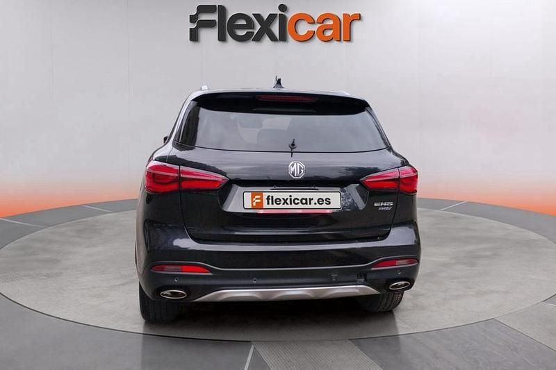 Usado MG HS Comfort 258 CV (189 kW) 2023 Negro SUV