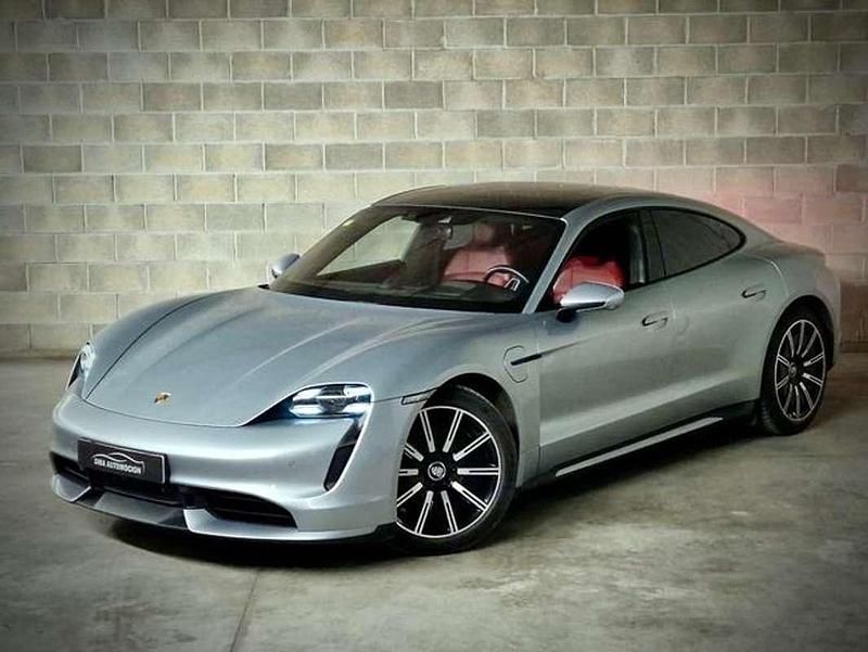 Usado Porsche Taycan Turbo 508 kW (691 CV) 2020 Gris Berlina
