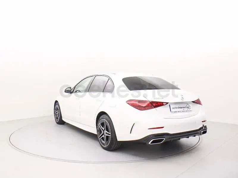 Usado Mercedes C300e 313 CV (230 kW) 2025 Blanco Berlina