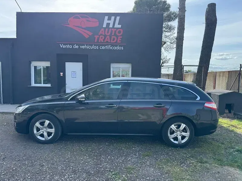 Usado Peugeot 508 SW Business-Line 115 CV (84 kW) 2012 Negro Familiar