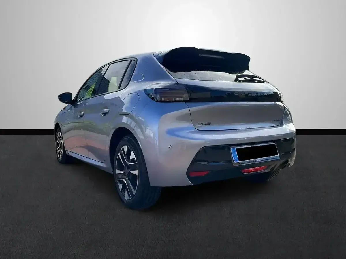 Nuevo Peugeot 208 Allure 110 CV (80 kW) 2025 Gris Utilitario