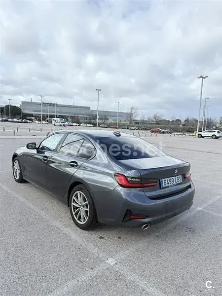 Usado BMW 320 184 CV (135 kW) 2019 Gris / plata Berlina