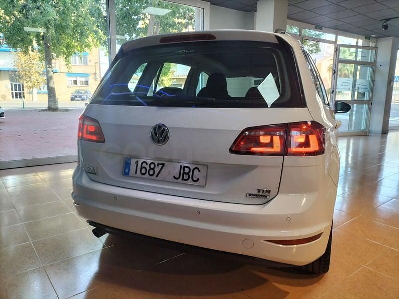 Usado VW Golf Sportsvan Sportline 110 CV (80 kW) 2014 Blanco Monovolumen