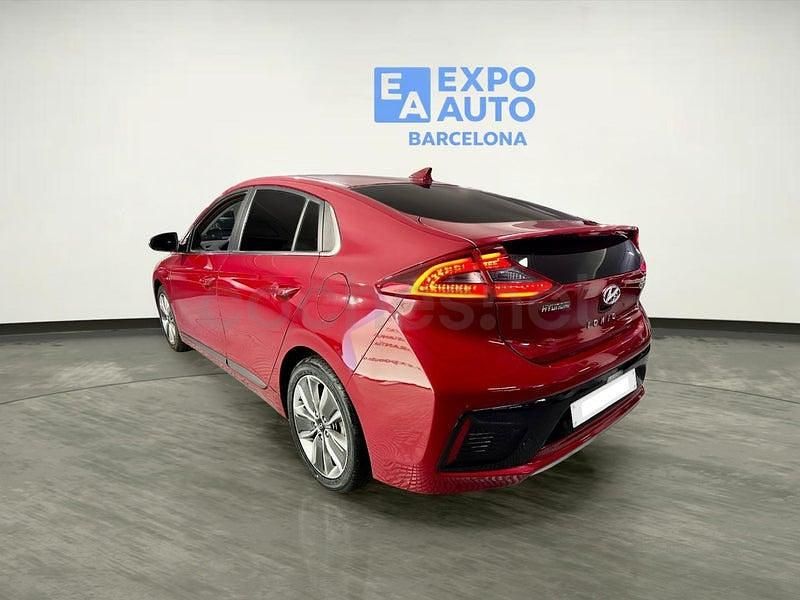 Usado Hyundai Ioniq Style 141 CV (103 kW) 2019 Granate Utilitario