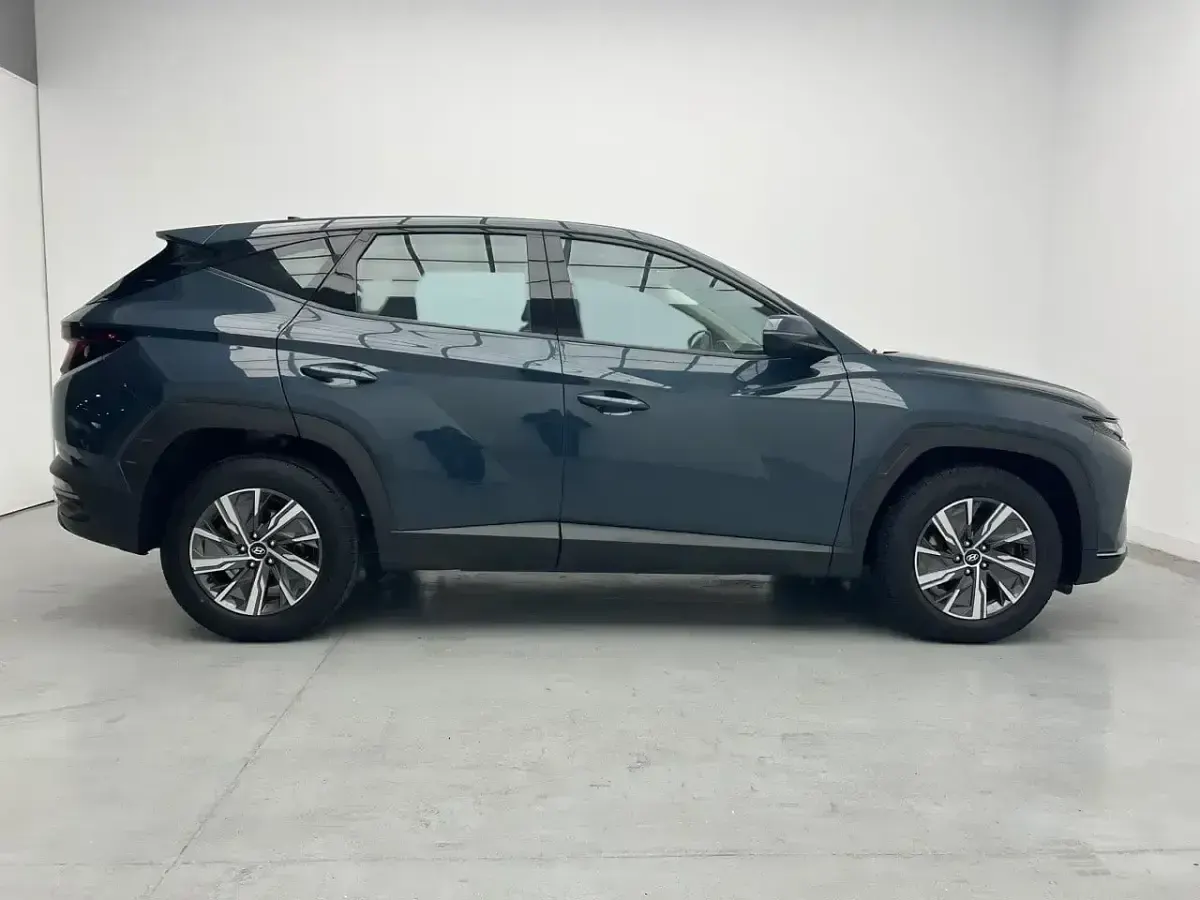Usado Hyundai Tucson 115 CV (84 kW) 2023 Azul SUV