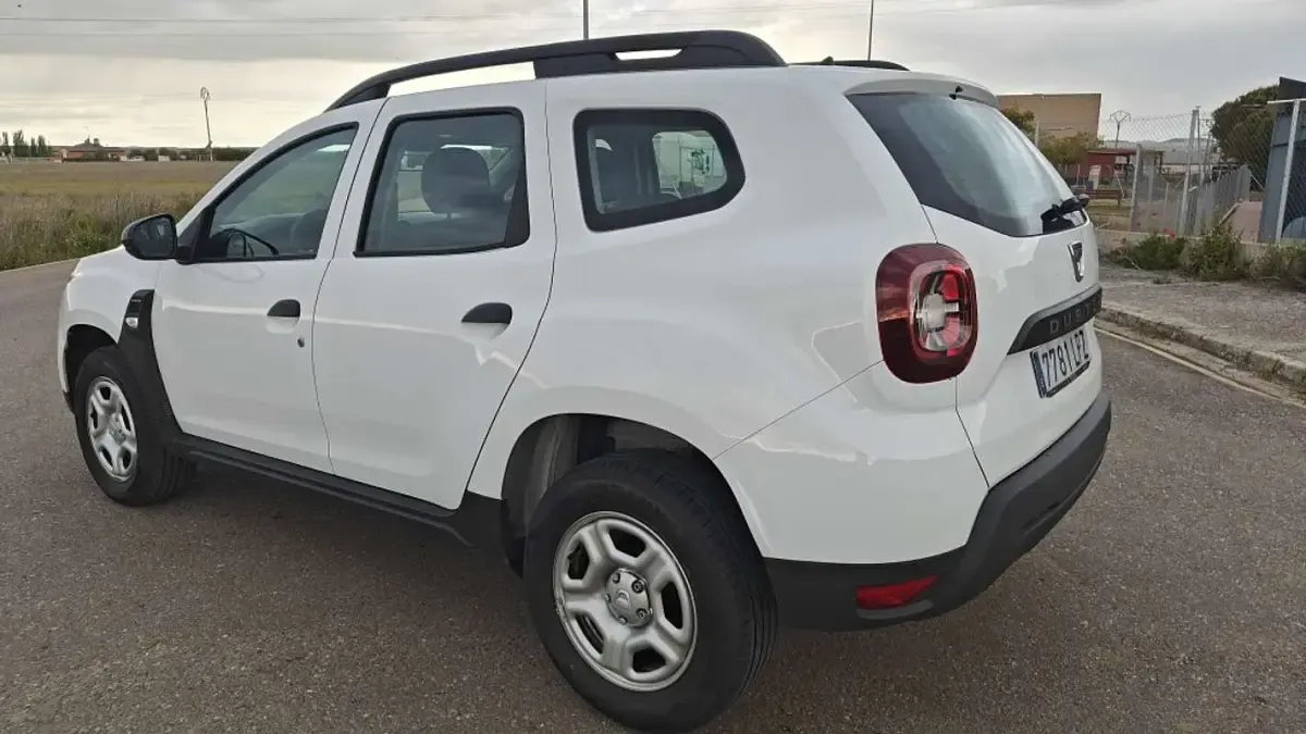 Usado Dacia Duster Essentiel 116 CV (85 kW) 2021 Blanco SUV