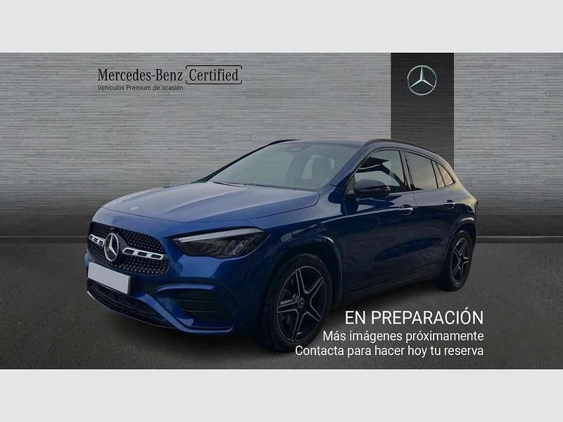 Usado Mercedes GLA200 150 CV (110 kW) 2025 Azul SUV