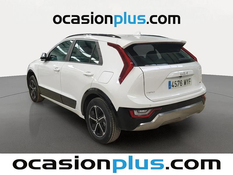 Usado Kia Niro 141 CV (103 kW) 2025 Blanco SUV