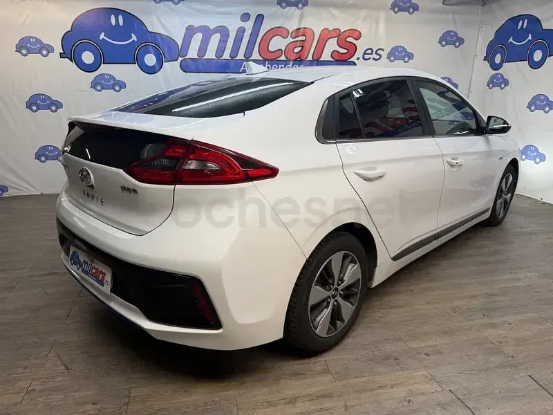 Usado Hyundai Ioniq 141 CV (103 kW) 2019 Blanco Utilitario