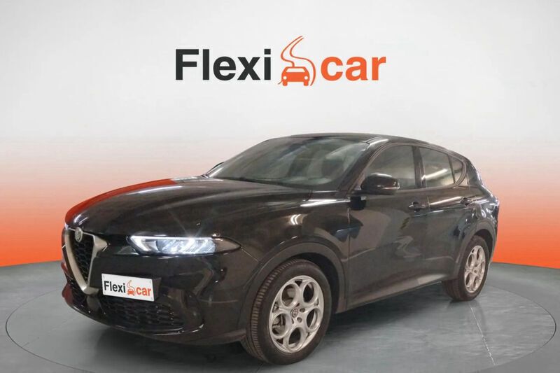 Usado Alfa Romeo Tonale Super 131 CV (96 kW) 2023 Negro SUV