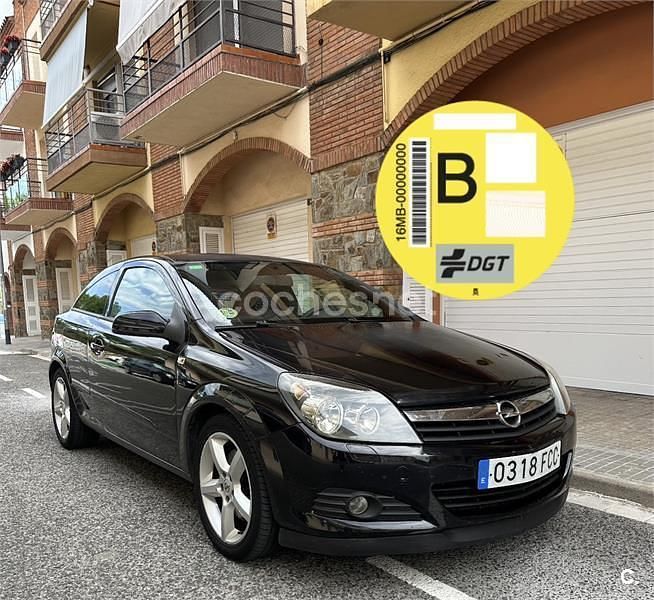 Negro Usado 2007 Opel Astra GTC Sport Berlina | 3199 € (Buen precio) - Imagen 1/1