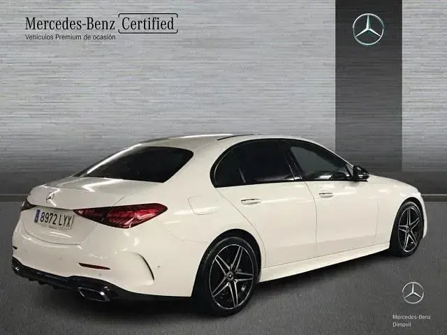 Usado Mercedes C220 200 CV (147 kW) 2022 Blanco polar