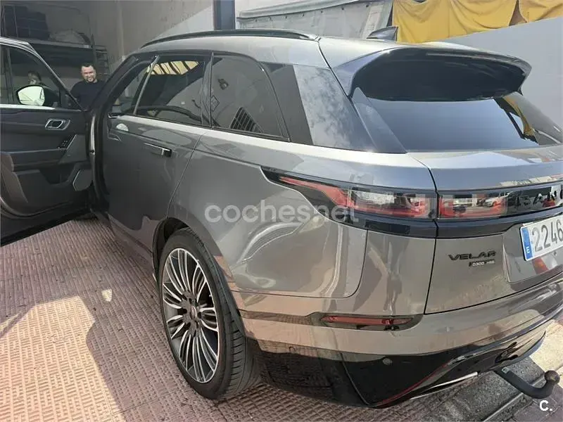 Usado Land Rover Range Rover Velar HSE Dynamic 300 CV (220 kW) 2019 Gris / plata SUV