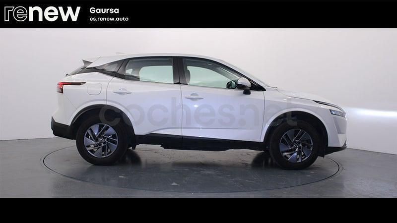 Usado Nissan Qashqai Acenta 140 CV (102 kW) 2021 Amarillo SUV