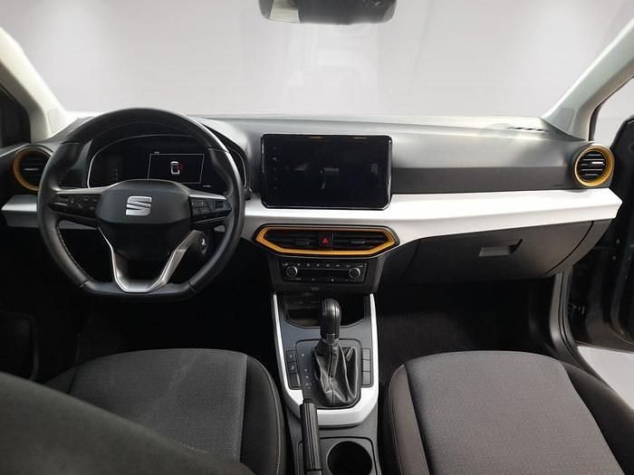 Usado Seat Arona Style 115 CV (84 kW) 2024 Gris SUV
