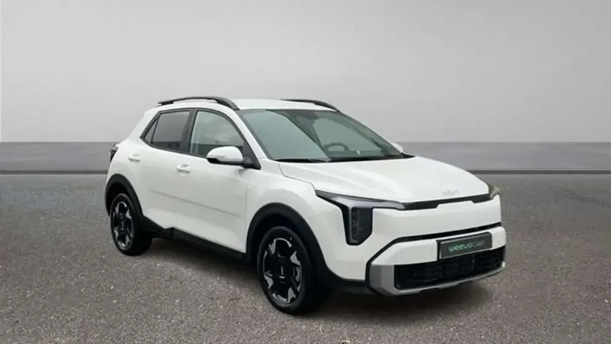 Nuevo Kia Stonic 101 CV (74 kW) 2025 Blanco SUV
