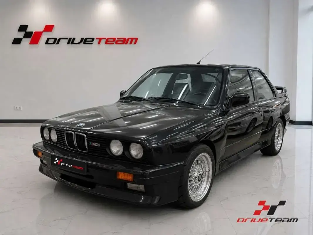 Usado BMW M3 215 CV (158 kW) 1987 Negro Coupe