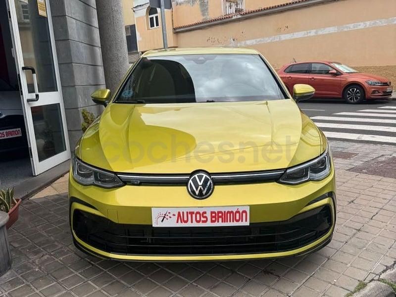 Usado VW Golf VII Sport 150 CV (110 kW) 2020 Amarillo Berlina