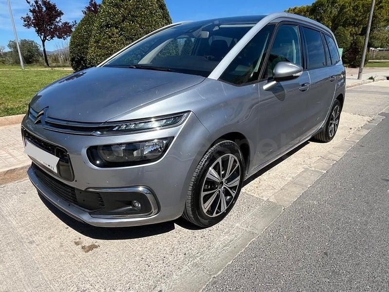 Usado Citroën Grand C4 Picasso Feel 120 CV (88 kW) 2018 Gris / plata Monovolumen