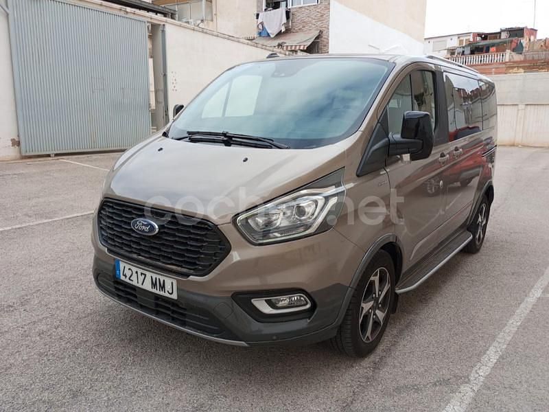 Beige Usado 2023 Ford Tourneo Custom Active Van | 45.900 € - Imagen 1/4