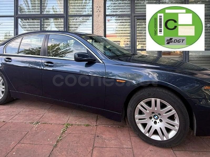 Käytetty BMW 735 Comfort Edition 272 HP (200 kW) 2005 Sininen Sedan