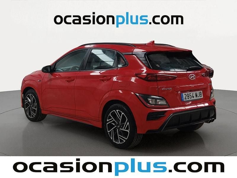 Usado Hyundai Kona N Line 120 CV (88 kW) 2023 Rojo SUV
